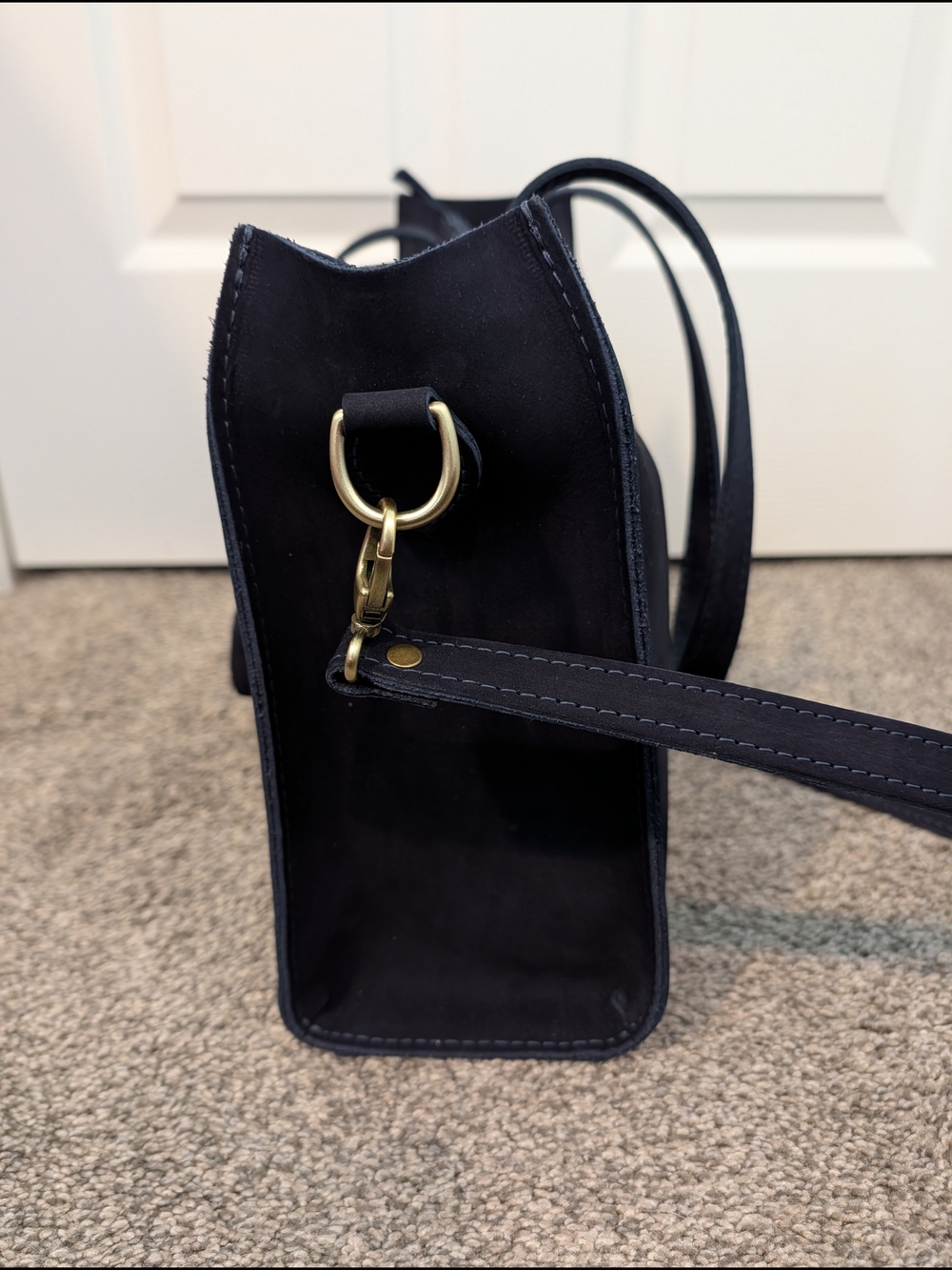 Portland Leather East/West Lola Velvet Blue - Picture 5 of 8